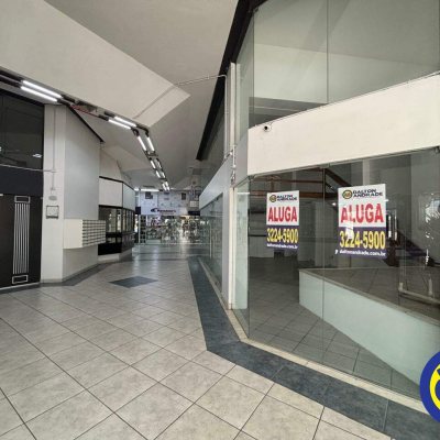 Loja com 86m², no bairro Centro em Florianópolis