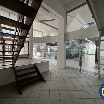 Loja com 86m², no bairro Centro em Florianópolis