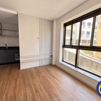 Apartamento com 38m², 1 quarto, 1 garagem, no bairro Saco dos Limões em Florianópolis