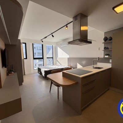 Apartamento com 33m², 1 quarto, 1 garagem, no bairro Trindade em Florianópolis