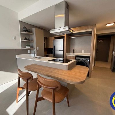 Apartamento com 33m², 1 quarto, 1 garagem, no bairro Trindade em Florianópolis