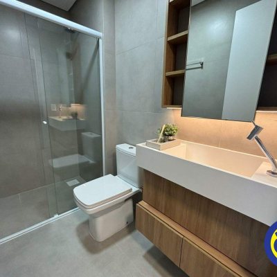 Apartamento com 33m², 1 quarto, 1 garagem, no bairro Trindade em Florianópolis