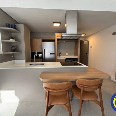 Apartamento com 35m², 1 quarto, 1 garagem, no bairro Trindade em Florianópolis