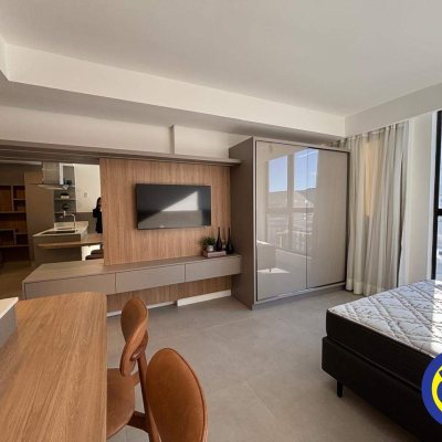 Apartamento com 35m², 1 quarto, 1 garagem, no bairro Trindade em Florianópolis