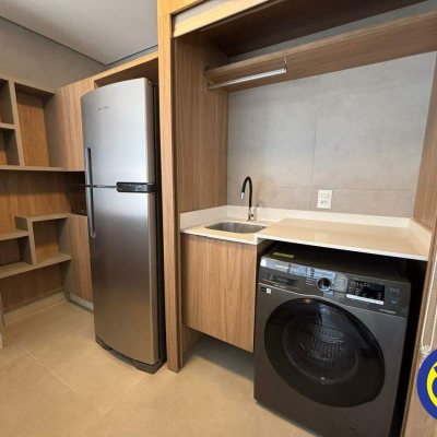 Apartamento com 35m², 1 quarto, 1 garagem, no bairro Trindade em Florianópolis