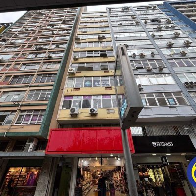 Sala com 91m², no bairro Centro em Florianópolis