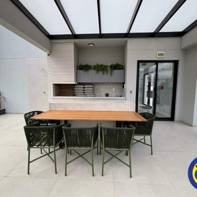 Apartamento com 75m², 1 quarto, 1 garagem, no bairro Coqueiros em Florianópolis