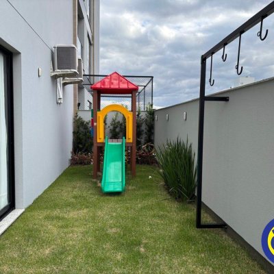 Apartamento com 75m², 1 quarto, 1 garagem, no bairro Coqueiros em Florianópolis