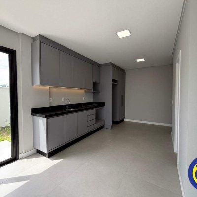 Apartamento com 75m², 1 quarto, 1 garagem, no bairro Coqueiros em Florianópolis