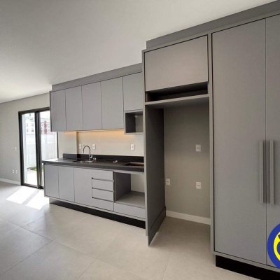 Apartamento com 75m², 1 quarto, 1 garagem, no bairro Coqueiros em Florianópolis