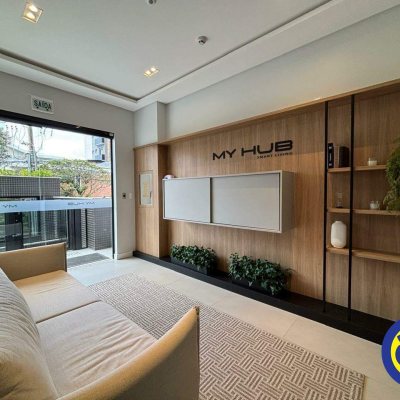 Apartamento com 75m², 1 quarto, 1 garagem, no bairro Coqueiros em Florianópolis