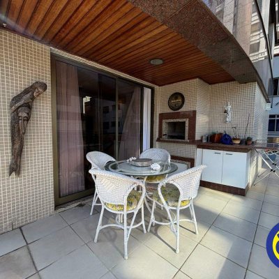 Apartamento com 219m², 3 quartos, 1 suíte, 2 garagens, no bairro Agronômica em Florianópolis