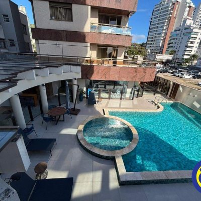 Apartamento com 219m², 3 quartos, 1 suíte, 2 garagens, no bairro Agronômica em Florianópolis