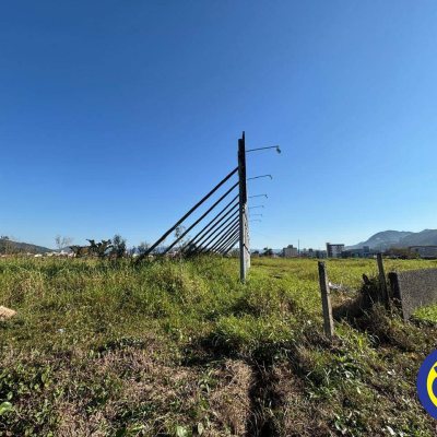 Terreno com 23000m², no bairro Universitário em Biguaçu