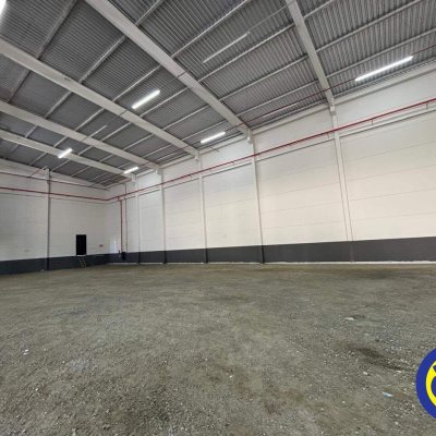 Galpão com 1600m², no bairro Alto Aririu em Palhoça