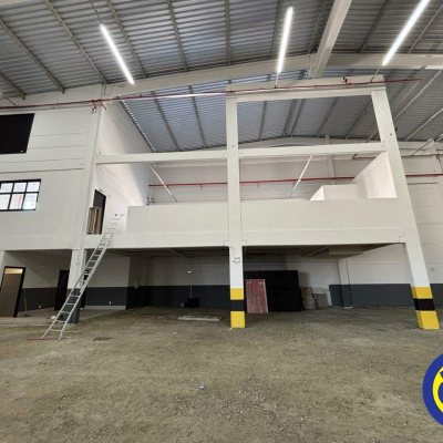 Galpão com 1600m², no bairro Alto Aririu em Palhoça