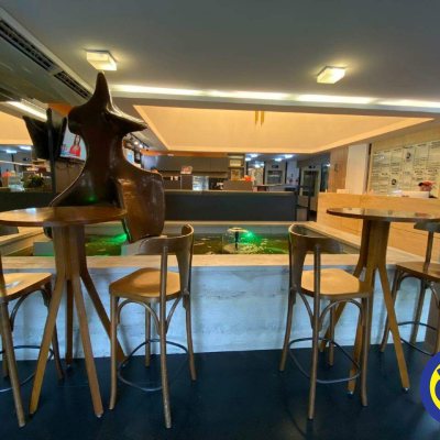 Sala com 80m², no bairro Centro em Florianópolis