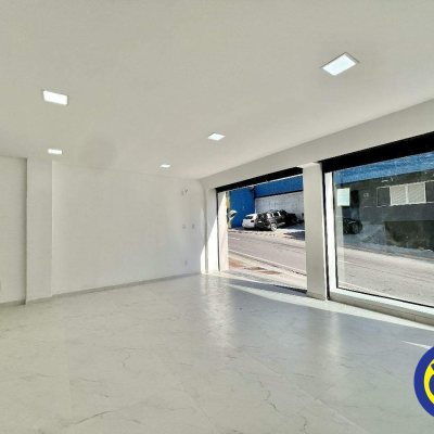 Prédio com 180m², no bairro Centro em Florianópolis