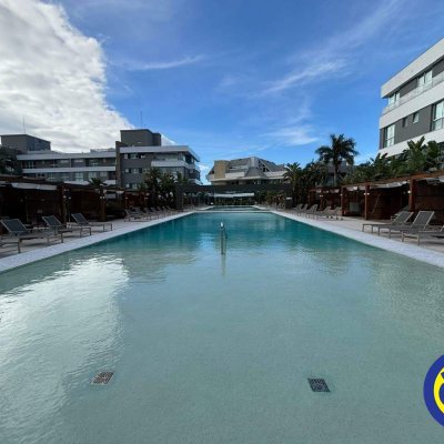 Apartamento com 168m², 2 quartos, 2 suítes, 2 garagens, no bairro Jurerê Internacional em Florianópolis