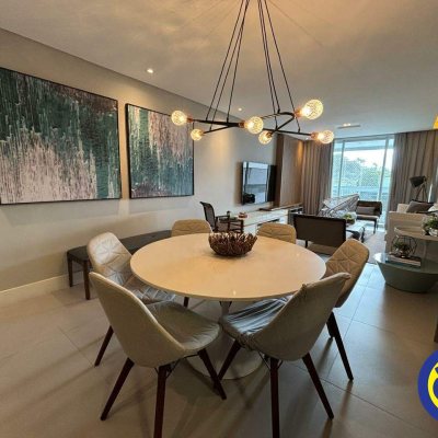 Apartamento com 168m², 2 quartos, 2 suítes, 2 garagens, no bairro Jurerê Internacional em Florianópolis