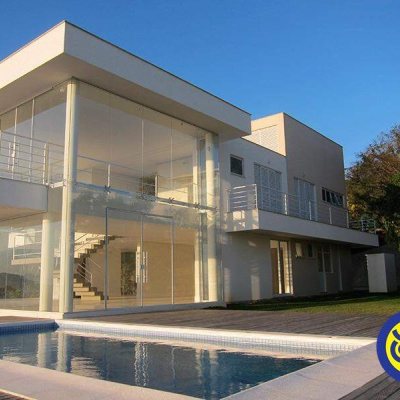 Casa com 500m², 3 quartos, 3 suítes, 5 garagens, no bairro Cacupé em Florianópolis