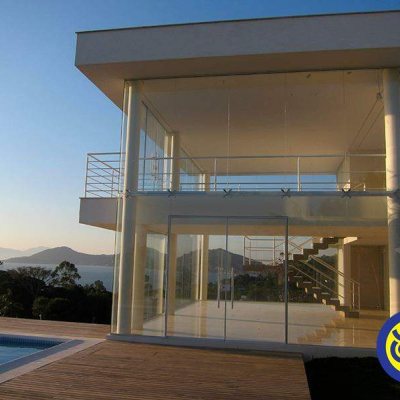 Casa com 500m², 3 quartos, 3 suítes, 5 garagens, no bairro Cacupé em Florianópolis