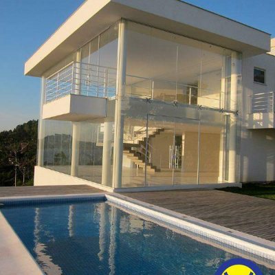 Casa com 500m², 3 quartos, 3 suítes, 5 garagens, no bairro Cacupé em Florianópolis
