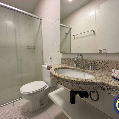 Apartamento com 69m², 2 quartos, 1 suíte, 2 garagens, no bairro Itacorubi em Florianópolis