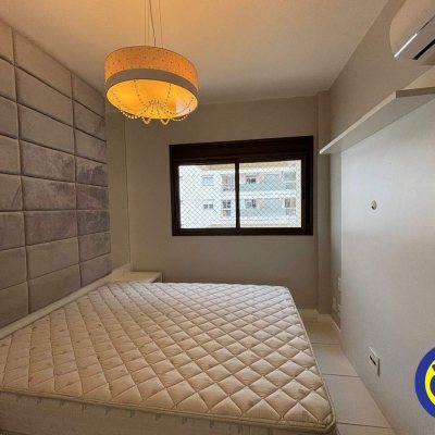 Apartamento com 69m², 2 quartos, 1 suíte, 2 garagens, no bairro Itacorubi em Florianópolis