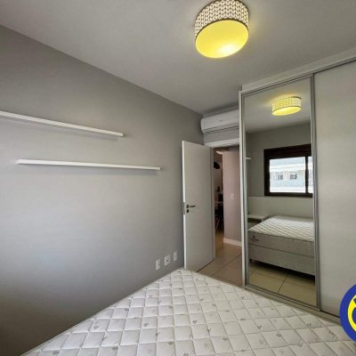 Apartamento com 69m², 2 quartos, 1 suíte, 2 garagens, no bairro Itacorubi em Florianópolis