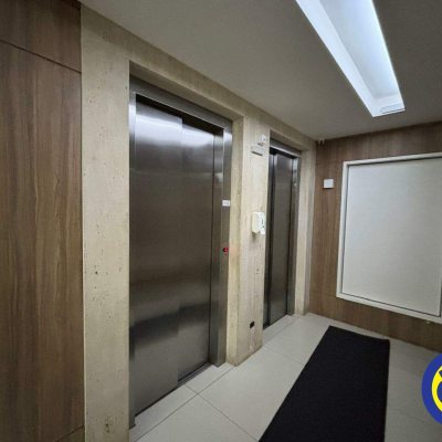 Apartamento com 88m², 3 quartos, 1 suíte, 1 garagem, no bairro Centro em Florianópolis