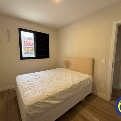 Apartamento com 88m², 3 quartos, 1 suíte, 1 garagem, no bairro Centro em Florianópolis