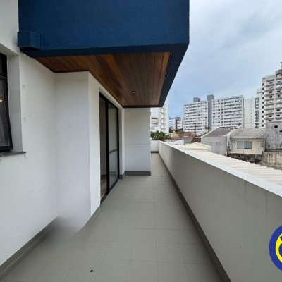 Apartamento com 88m², 3 quartos, 1 suíte, 1 garagem, no bairro Centro em Florianópolis