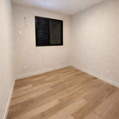 Apartamento com 88m², 3 quartos, 1 suíte, 1 garagem, no bairro Centro em Florianópolis