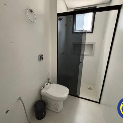 Apartamento com 88m², 3 quartos, 1 suíte, 1 garagem, no bairro Centro em Florianópolis