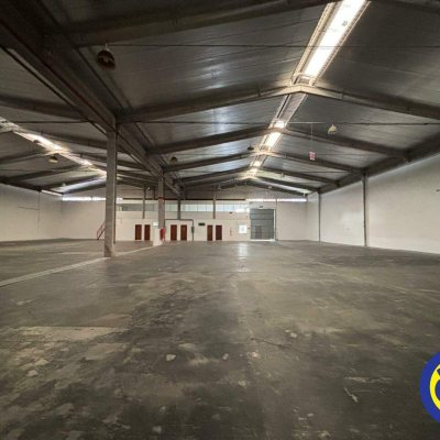 Galpão com 1920m², no bairro Passa Vinte em Palhoça