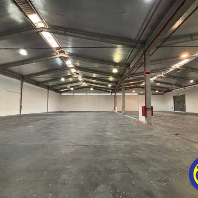 Galpão com 1920m², no bairro Passa Vinte em Palhoça