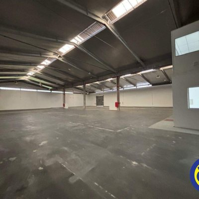 Galpão com 1920m², no bairro Passa Vinte em Palhoça