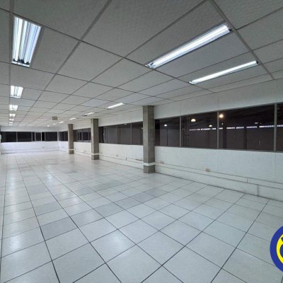 Galpão com 1920m², no bairro Passa Vinte em Palhoça
