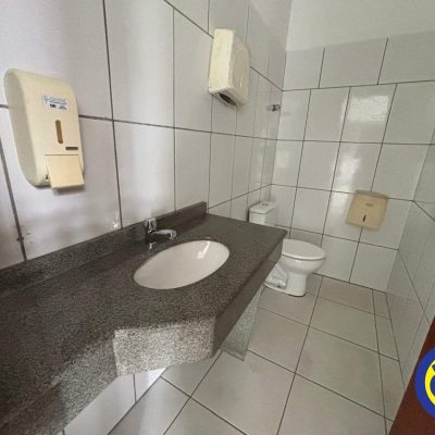 Galpão com 1920m², no bairro Passa Vinte em Palhoça