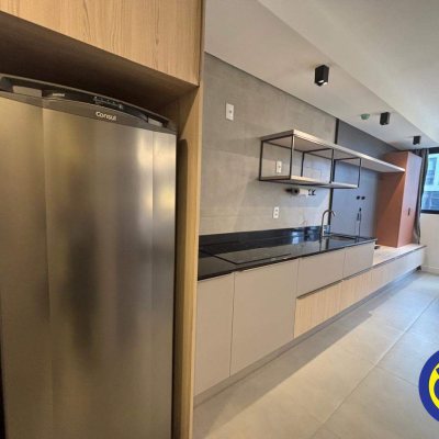 Apartamento com 31m², 1 quarto, no bairro Trindade em Florianópolis