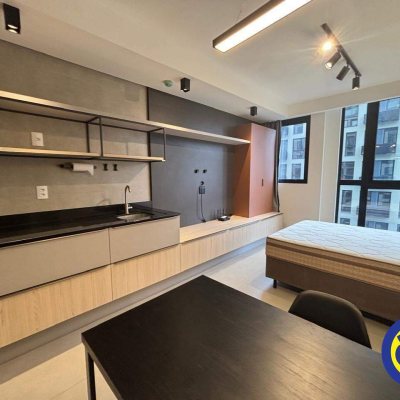 Apartamento com 31m², 1 quarto, no bairro Trindade em Florianópolis