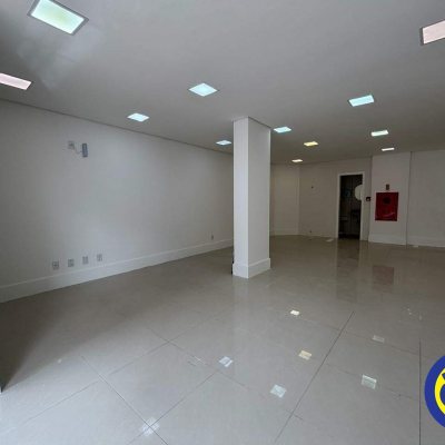Loja com 85m², 1 garagem, no bairro Centro em Florianópolis