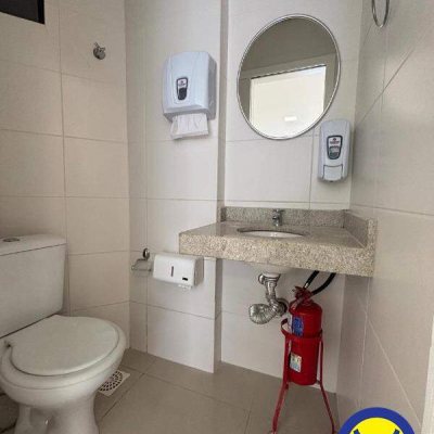 Loja com 85m², 1 garagem, no bairro Centro em Florianópolis