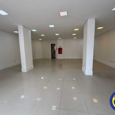 Loja com 85m², 1 garagem, no bairro Centro em Florianópolis