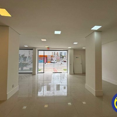 Loja com 85m², 1 garagem, no bairro Centro em Florianópolis