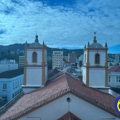 Sala com 111m², no bairro Centro em Florianópolis