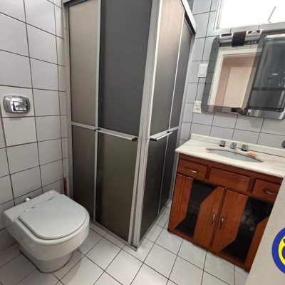Apartamento com 95m², 3 quartos, 1 suíte, 1 garagem, no bairro Centro em Florianópolis