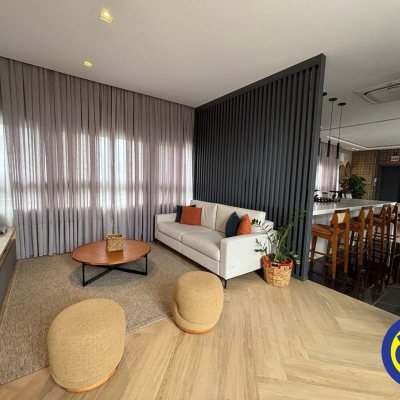 Apartamento com 133m², 3 quartos, 3 suítes, 2 garagens, no bairro João Paulo em Florianópolis