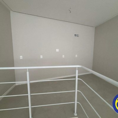 Loja com 77m², 1 garagem, no bairro Trindade em Florianópolis